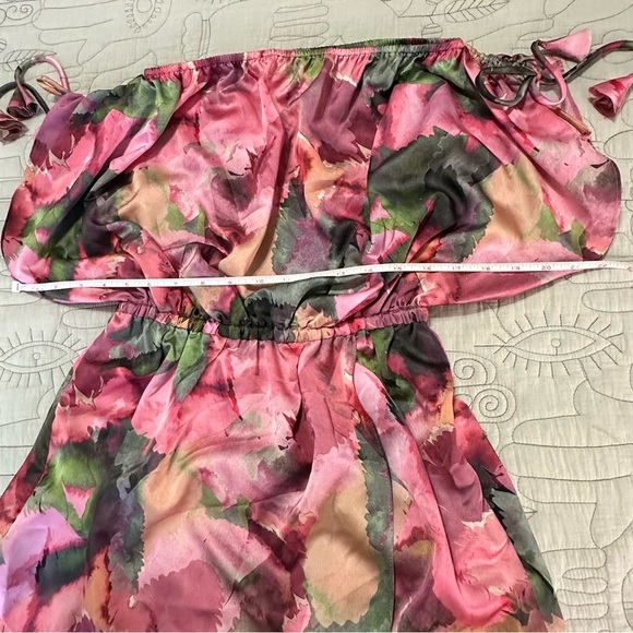 NWT MISA Mara On or Off the Shoulder Satin Dress Sz XS Bright Watercolor Floral - Picture 7 of 10
